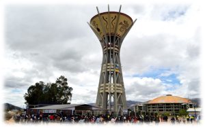 Figura 1: Tanque elevado del pozo tubular Qhapaq Ñan en Cajamarca. Tanque elevado en Cajamarca con geomallas Fortgrid BX, Geomatrix