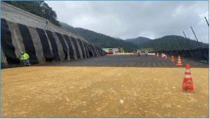 Geotextiles vs geomallas: Muros en suelo reforzado, Geomatrix