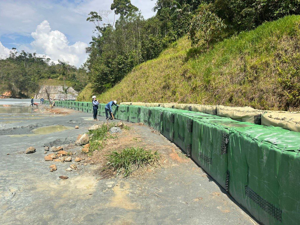 Geocontenedor HYDROBLOCK para aplicaciones hidráulicas